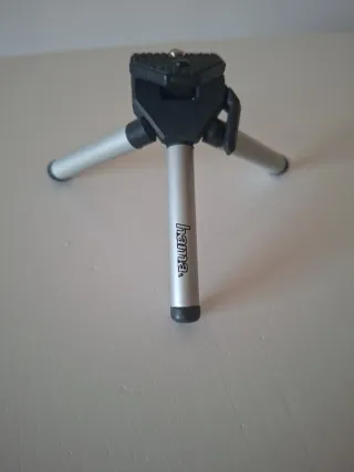 Mini trípode Hama plegable De Aluminio las patas