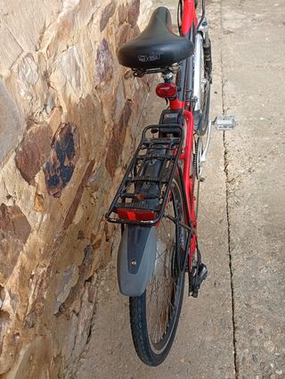 Bicicleta Eléctrica Roja