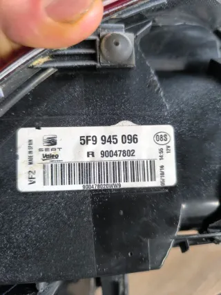 Piloto Trasero Derecho León MK3 Familiar