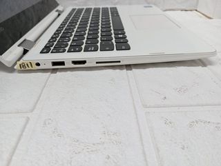 Portatil TABLET-Portatil- Lenovo (1811)