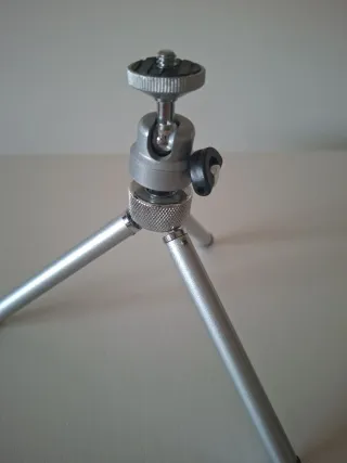 Mini trípode aluminio plegable