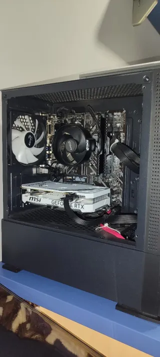 PC Gaming RTX 4060 MSI