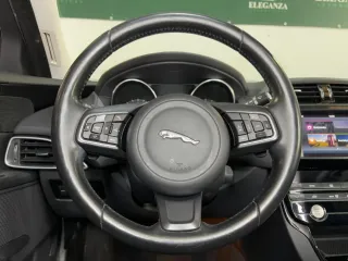 JAGUAR XE 2018 2.0 D AUTOMÁTICO