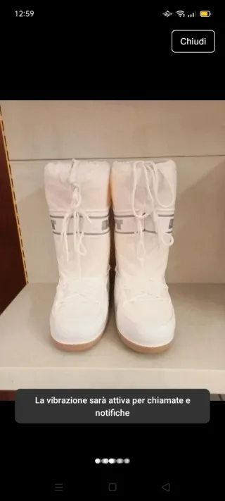 Stivali da neve bianchi ,comodi ,leggeri, NUOVO