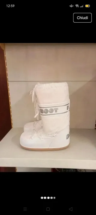 Stivali da neve bianchi ,comodi ,leggeri, NUOVO