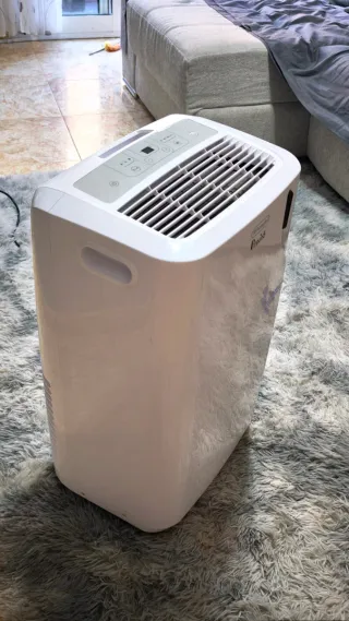 Aire Acondicionado Portátil DeLonghi