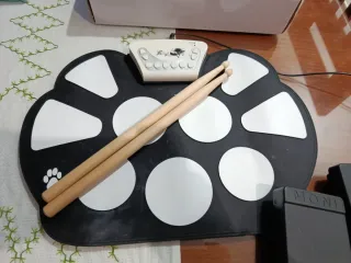 Batería Electrónica Portátil con Baquetas