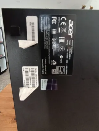 Ordenador sobre mesa Acer Veriton