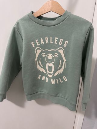Sudadera Oso Fearless and Wild talla 4 años