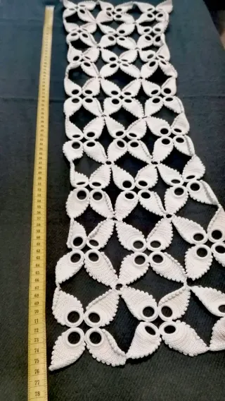 2 Caminos de mesa crochet