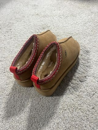 UGG Classic Platform Slippers Chestnut 39