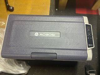 Nevera portátil con ruedas AOBOSI (36L)