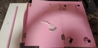 Armario de juguete de madera