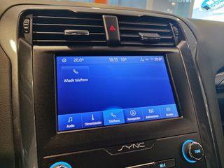 FORD Mondeo Sedán 2.0 HEV Titanium