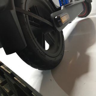 - Xiaomi Mi Electric Scooter Pro 2