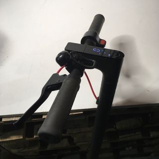 - Xiaomi Mi Electric Scooter Pro 2