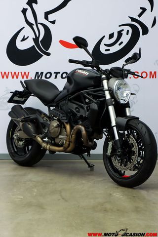 DUCATI MONSTER 821 DARK