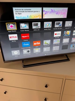 Smart TV Panasonic Negro/Plata