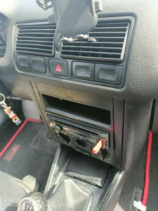 Volkswagen Golf 2002