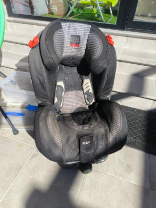 Seggiolino auto per bambini