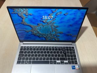 Samsung Galaxy Book2 15” i5 12ª Gen