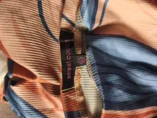 Body estampado cuello alto manga larga