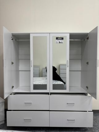 Armario 4 puertas con espejo y cajones- NUEVO