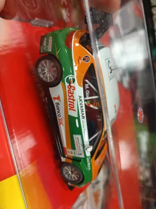 Scalextric Seat León Cup Racer 1/32