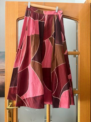 Falda midi estampada