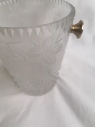 Cubiteras de cristal con asas metálicas