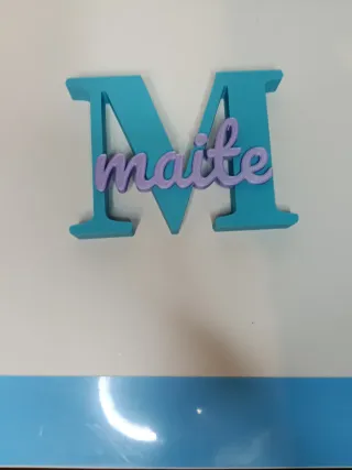 Letra M 3D con nombr