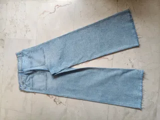 Pantalón vaquero niña Zara 13-14 años