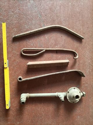 Attrezzi vari in metallo