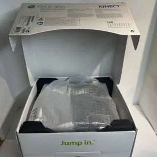 Xbox 360 Elite + Kinect + Juegos