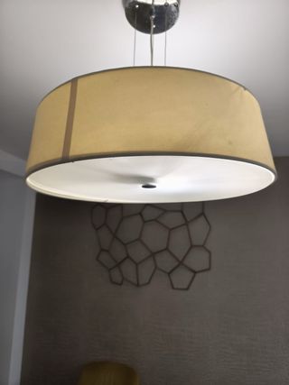 Lámpara de techo moderna( disponible 2 unidades )