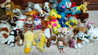 Lote de peluches variados