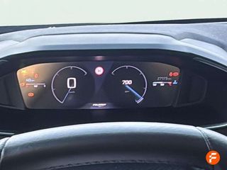Peugeot 2008 Allure Gasolina 100 S&S 6 Vel. MAN