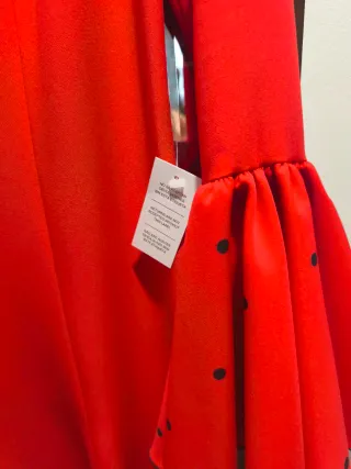 Traje de flamenca La Parrala rojo. Sin estrenar