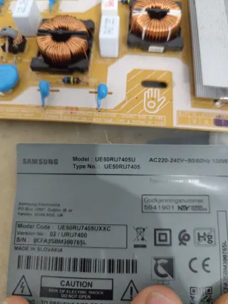 BN44-00932Q Samsung ue50RU7405u