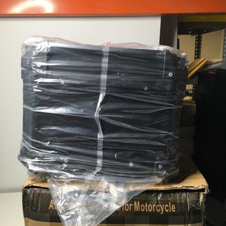 - Maletín Top Case Aluminio Moto