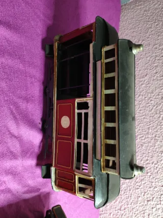 Lote 3 Vehículos de Metal