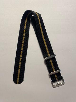 Lote 6 correas de reloj (Nylon, Silicona, Acero)