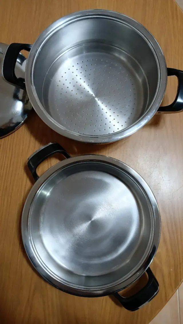 Olla AMC 24 x 6 cm cm  Visiotherm y Vaporera