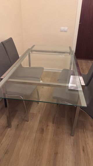 Mesa extensible cristal y metal 130-180cm