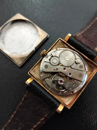 Reloj TRIB Mecánico