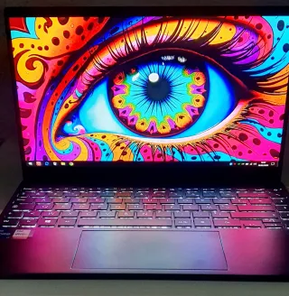 PORTATIL i7 16GB OLED