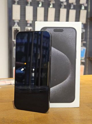 IPHONE 15 PRO MAX 256GB NEGRO 100% BATERÍA