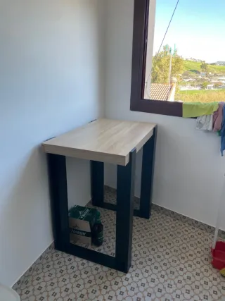 Mesa alta de cocina madera