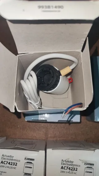 Termostatos Siemens + Actuadores AC74232