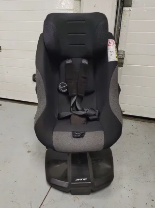 Silla de coche Jane giratoria. Modelo Gravity.